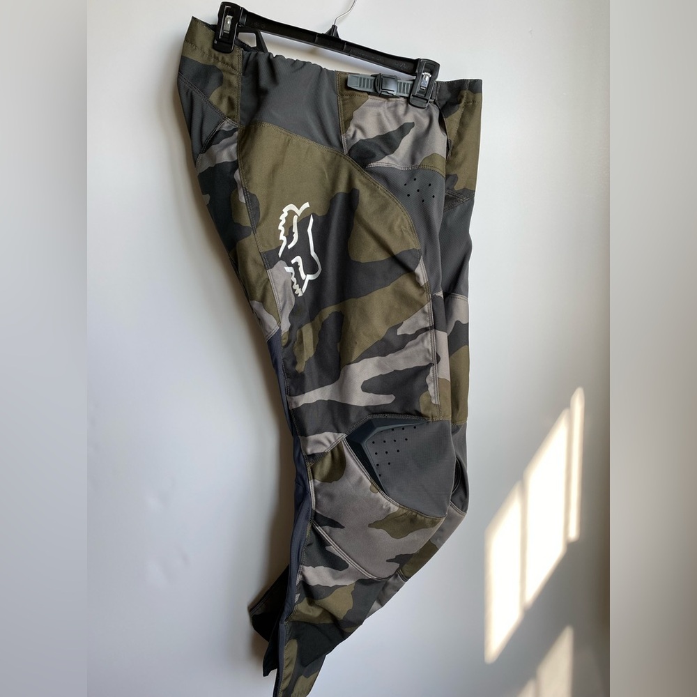 Fox Racing Przm 180 Camo Motorcross Pants Sz 36 Like New Padded - Picture 2 of 12